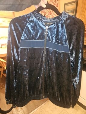 Zara Basic Navy Velvet Zip-Front Bomber